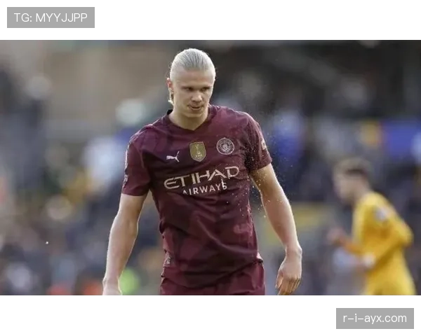 哈兰德是吃饼型前锋还是顶级中锋?终结能力与战术角色解析 哈兰德是吃饼型前锋还是顶级中锋?终结能力与战术角色解析