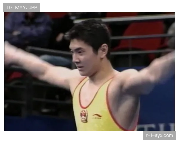 邢傲伟当年比赛完直接打车回出租屋，兜里揣着奥运奖金连顿像样饭都没吃