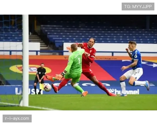 范迪克训练完直接进豪宅健身房，这日常谁顶得住？